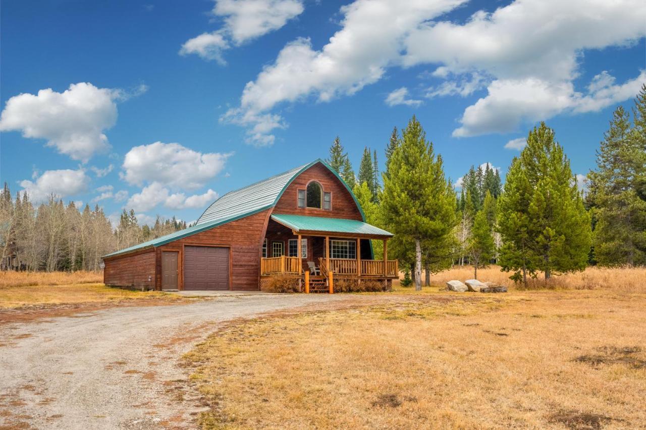 Forest Edge Home West Yellowstone Exterior photo